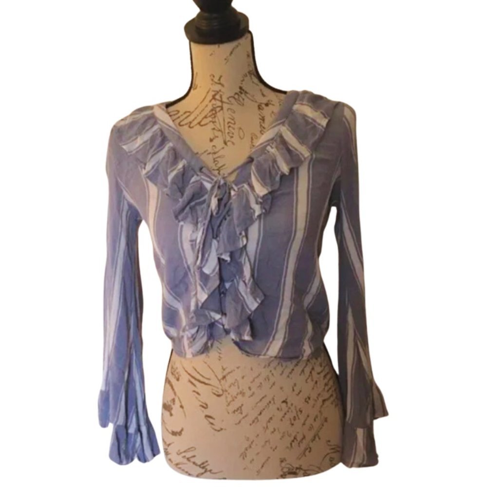 American Eagle 100% Viscose Cropped Ruffled Collared Striped Top